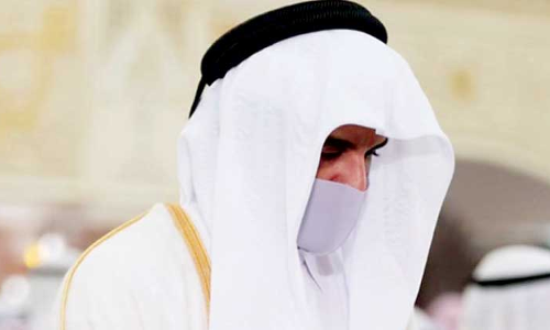 കുവൈത്ത്​ അമീറി​െൻറ സംസ്​കാരചടങ്ങിൽ അമീർ