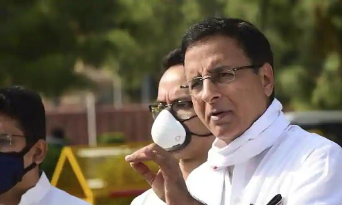 യോഗി സർക്കാറി​െൻറ ശവപ്പെട്ടിയിലെ അവസാന ആണി; ​രാഹുലി​​േൻറയുടേയും പ്രിയങ്കയുടേയും അറസ്​റ്റിൽ രൺദീപ്​ സിങ്​ സുർജേവാല