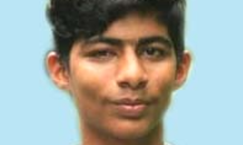 അ​പ​ക​ട​ത്തി​ൽ പ​രി​ക്കേ​റ്റ യു​വാ​വ് മ​രി​ച്ചു