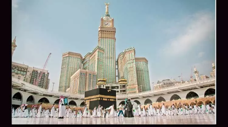 തീർഥാടകരെ വരവേൽക്കാൻ ഹറമിൽ ഒരുക്കം തകൃതിയിൽ തീർഥാടകരെ വരവേൽക്കാൻ ഹറമിൽ ഒരുക്കം തകൃതിയിൽ