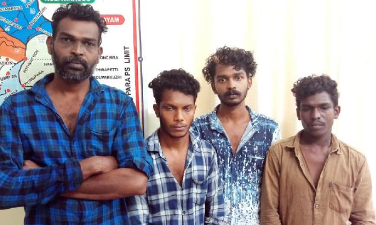യുവാക്കളെ വെട്ടിക്കൊലപ്പെടുത്താൻ ശ്രമിച്ച കേസിലെ പ്രതികൾ അറസ്റ്റിൽ യുവാക്കളെ വെട്ടിക്കൊലപ്പെടുത്താൻ ശ്രമിച്ച കേസിലെ പ്രതികൾ അറസ്റ്റിൽ