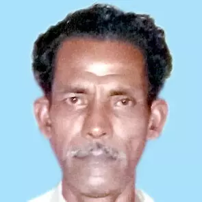 കോ​വി​ഡ് ബാ​ധി​ച്ച് മ​രി​ച്ചു