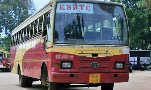 50കാരൻ ബസിൽ കുഴഞ്ഞു വീണു; ആശങ്കയിലായി യാത്രക്കാർ