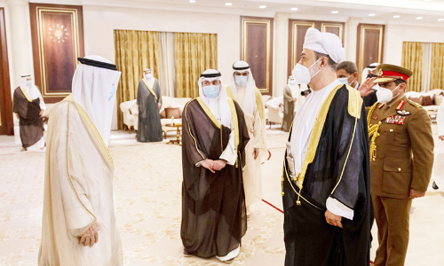 സുൽത്താൻ ഹൈതം ബിൻ താരീഖ് കുവൈത്ത് ​സന്ദർശിച്ചു