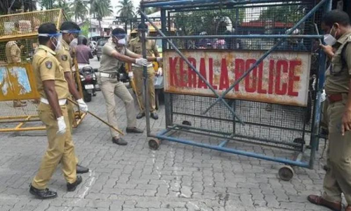 13 ജില്ലകളിൽ നിരോധനാജ്ഞ; കർശന നിയന്ത്രണങ്ങൾ