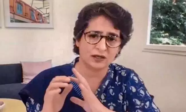 ഹാഥറസ് അന്വേഷണ ഉദ്യോഗസ്ഥരെ വിളിപ്പിച്ച ഹൈകോടതി നടപടി പ്രതീക്ഷ നൽകുന്നു -പ്രിയങ്ക ഹാഥറസ് അന്വേഷണ ഉദ്യോഗസ്ഥരെ വിളിപ്പിച്ച ഹൈകോടതി നടപടി പ്രതീക്ഷ നൽകുന്നു -പ്രിയങ്ക