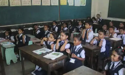 സംസ്ഥാനത്ത് വിദ്യാലയങ്ങൾ തുറക്കുന്നത് സംബന്ധിച്ച് തീരുമാനമെടുത്തിട്ടില്ല -മന്ത്രി സംസ്ഥാനത്ത് വിദ്യാലയങ്ങൾ തുറക്കുന്നത് സംബന്ധിച്ച് തീരുമാനമെടുത്തിട്ടില്ല -മന്ത്രി