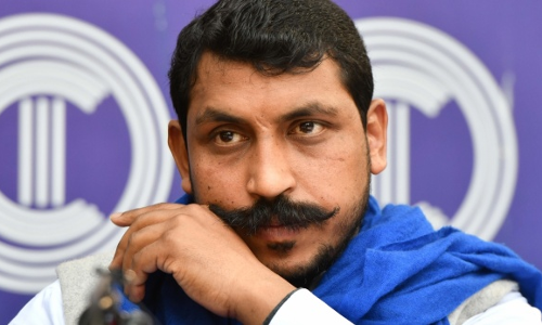 ആയുധങ്ങൾ വാങ്ങാൻ ലൈസൻസ്​ തരൂ; പ്രതിരോധം ഞങ്ങൾ സ്വയം തീർത്തോളാം- വൈറലായി ചന്ദ്രശേഖർ ആസാദി​െൻറ ട്വീറ്റ്​