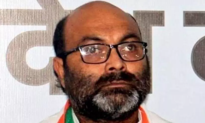 യു.പിയിൽ അരാജകത്വം; താൻ വീട്ടുതടങ്കലിലെന്ന്​ സംസ്ഥാന​ കോൺഗ്രസ് അധ്യക്ഷൻ