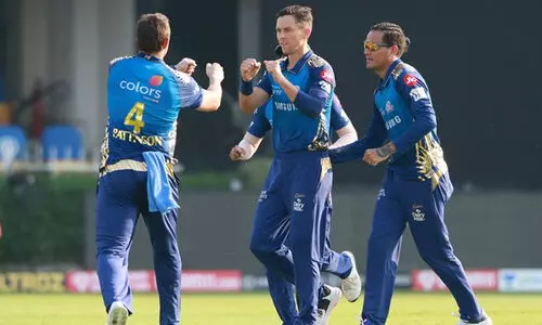 ഹൈദരാബാദിനെതിരെ 34 റൺസ് ജയം; മുംബൈ ഇന്ത്യൻസ് തലപ്പത്ത് ഹൈദരാബാദിനെതിരെ 34 റൺസ് ജയം; മുംബൈ ഇന്ത്യൻസ് തലപ്പത്ത്