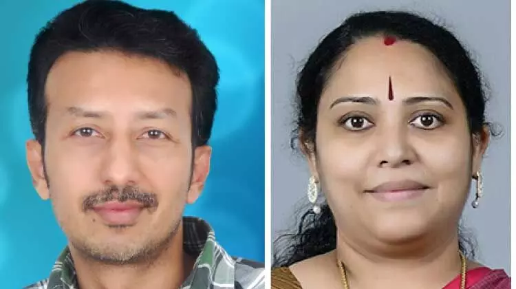 മലയാളം മിഷൻ രചന മത്സരം: ആദർശ് മാധവൻകുട്ടിക്കും സരിത സുരേഷിനും സമ്മാനം മലയാളം മിഷൻ രചന മത്സരം: ആദർശ് മാധവൻകുട്ടിക്കും സരിത സുരേഷിനും സമ്മാനം