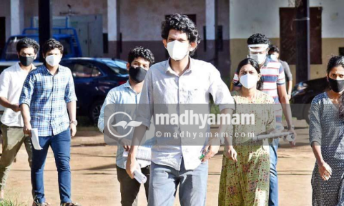 സിവില്‍ സര്‍വിസ് പ്രിലിമിനറി: എത്തിയത് പകുതി പേർ മാത്രം