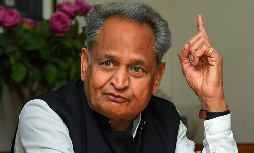 ബി.ജെ.പി ഭരിക്കു​േമ്പാഴാണ്​ ഇതെല്ലാം സംഭവിച്ചത്​, ഏത്​ ഹിന്ദു സംസ്​കാരത്തെപറ്റിയാണ് നിങ്ങൾ ​ പറയുന്നത് -​അശോക്​ ഗെഹ്​ലോട്ട്​