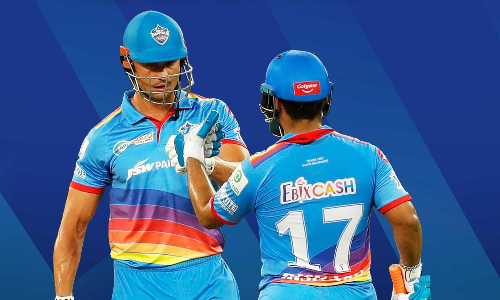 കൂറ്റൻ സ്​കോറുയർത്തി ഡൽഹി; ബാംഗ്ലൂരിന്​ ജയിക്കാൻ 197