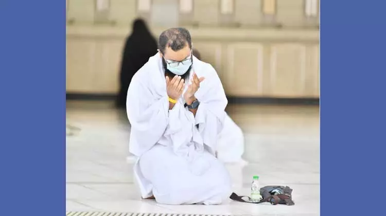 നീ​ണ്ട ഇ​ട​വേ​ള​ക്കു​ശേ​ഷം ഹ​റ​മി​ൽ; ആ​ത്മ​നി​ർ​വൃ​തി​യി​ൽ തീ​ർ​ഥാ​ട​ക​ർ