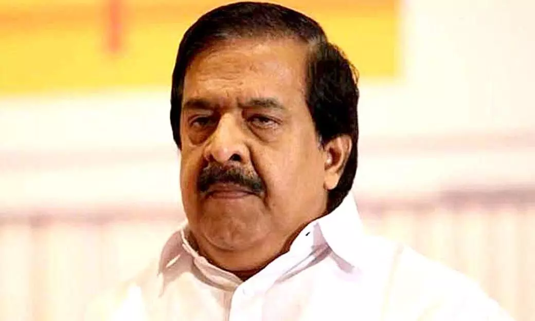 Phone controversy: Chennithala to take legal action against Santosh Eepan