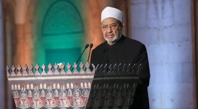 മാക്രോണിെൻറ പരാമർശം വംശീയവും വിദ്വേഷം പടർത്തുന്നതുമെന്ന് ഇൗജിപ്തിലെ മുസ്ലിം പണ്ഡിതർ മാക്രോണിെൻറ പരാമർശം വംശീയവും വിദ്വേഷം പടർത്തുന്നതുമെന്ന് ഇൗജിപ്തിലെ മുസ്ലിം പണ്ഡിതർ