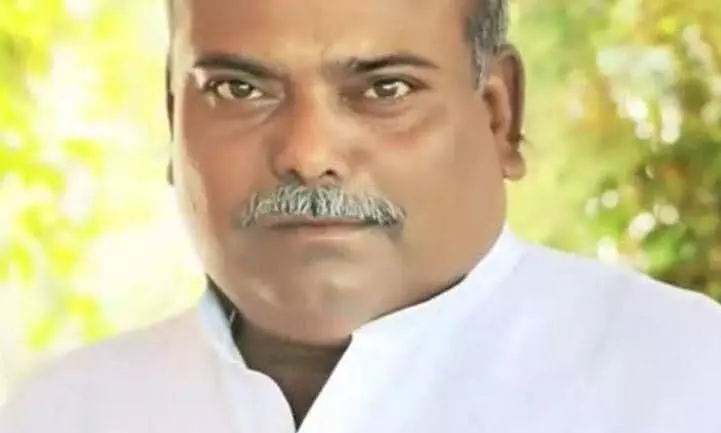 ബലാത്സംഗകേസിലെ പ്രതികൾക്ക് സീറ്റില്ലെന്ന് ആർ.ജെ.ഡി; പകരം ഭാര്യമാർ മത്സരിക്കും ബലാത്സംഗകേസിലെ പ്രതികൾക്ക് സീറ്റില്ലെന്ന് ആർ.ജെ.ഡി; പകരം ഭാര്യമാർ മത്സരിക്കും