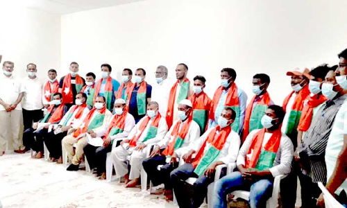 അംഗത്വം നൽകി