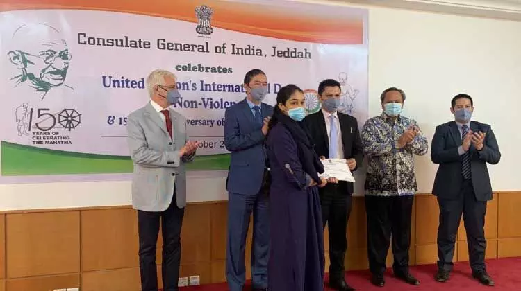 ജിദ്ദ ഇന്ത്യൻ കോൺസുലേറ്റിൽ ഗാന്ധിജയന്തി ആചരിച്ചു ജിദ്ദ ഇന്ത്യൻ കോൺസുലേറ്റിൽ ഗാന്ധിജയന്തി ആചരിച്ചു