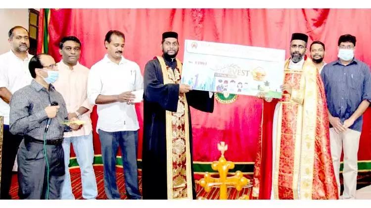 കുവൈത്ത് മഹാ ഇടവക ആദ്യഫലപ്പെരുന്നാൾ കൂപ്പൺ പ്രകാശനം കുവൈത്ത് മഹാ ഇടവക ആദ്യഫലപ്പെരുന്നാൾ കൂപ്പൺ പ്രകാശനം