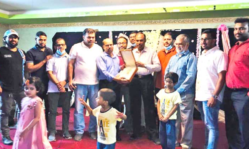 യാത്രയയപ്പ് നൽകി