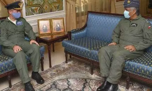 ബ്രിട്ടീഷ്​ വ്യോമസേന മേധാവി ഒമാനിൽ