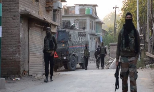 ഷോപിയാനിലെ ഏറ്റുമുട്ടലിൽ മൂന്നു ഭീകരരെ സുരക്ഷാസേന വധിച്ചു