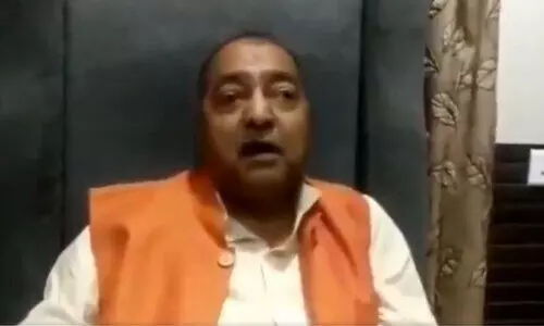 ഇരയാകുന്ന സ്ത്രീകളെ കുറ്റിക്കാടുകളിലും വയലുകളിലുമാണ് കണ്ടെത്താറ്; ഹാഥറസ് പെൺകുട്ടിയെ അധിക്ഷേപിച്ച് ബി.ജെ.പി നേതാവ്