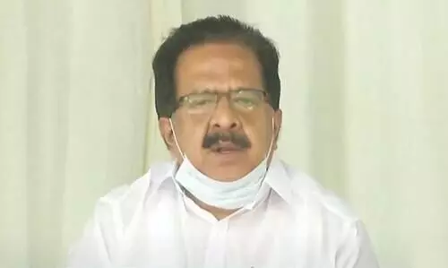 മുഖ്യമന്ത്രിയും ശിവശങ്കറും പരസ്പരം സഹായിക്കുന്നു –രമേശ് ചെന്നിത്തല