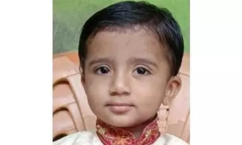 മുറ്റത്ത്​ കളിക്കുകയായിരുന്ന രണ്ടര വയസുകാരൻ കിണറ്റിൽ വീണ്​ മരിച്ചു