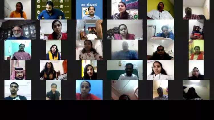 ജിസാൻ ആർട്ട് ലവേഴ്സ് അസോസിയേഷൻ കോവിഡ് ആരോഗ്യ പ്രവർത്തകരെ ആദരിച്ചു ജിസാൻ ആർട്ട് ലവേഴ്സ് അസോസിയേഷൻ കോവിഡ് ആരോഗ്യ പ്രവർത്തകരെ ആദരിച്ചു