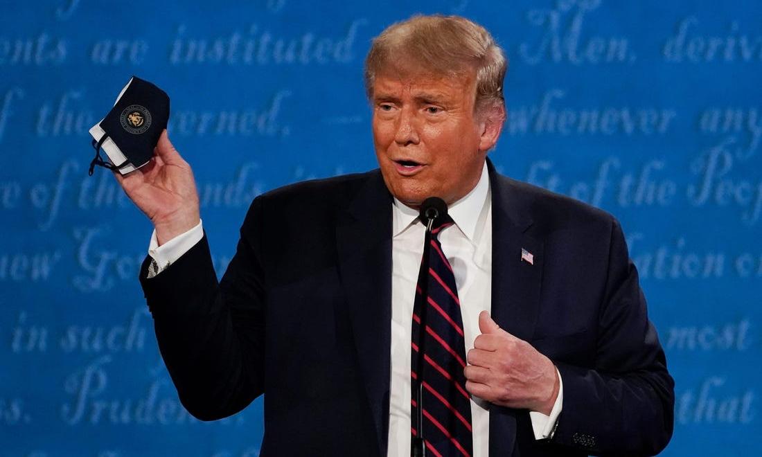 കോവിഡിനെ കുറിച്ച് തെറ്റിദ്ധാരണ പരത്തൽ; ട്രംപിനെതിരെ നടപടിയുമായി ഫേസ്ബുക്കും ട്വിറ്ററും കോവിഡിനെ കുറിച്ച് തെറ്റിദ്ധാരണ പരത്തൽ; ട്രംപിനെതിരെ നടപടിയുമായി ഫേസ്ബുക്കും ട്വിറ്ററും