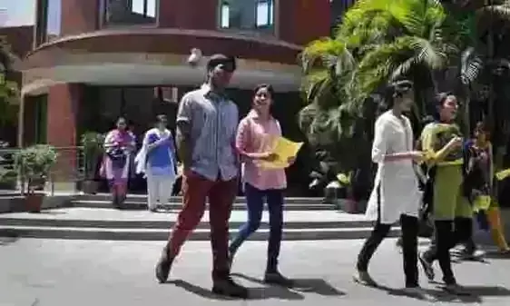 രാജ്യത്തെ വ്യാജ സർവകലാശാലകളിൽ ഭൂരിപക്ഷവും യു.പിയിലെന്ന്​ യു.ജി.സി