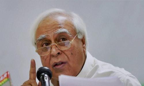 രാജാവി​െൻറ ഭരണമല്ല, സ്വരാജാണ് നമുക്ക്​ വേണ്ടത്​; മാധ്യമപ്രവർത്തകനെതിരായ യു.എ.പി.എയിൽ കപിൽ സിബൽ