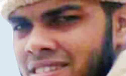 മു​ക്കം പെ​രു​മ്പ​ട​പ്പി​ൽ ലോ​റി​യും ബൈ​ക്കും കൂ​ട്ടി​യി​ടി​ച്ച് യു​വാ​വ് മ​രി​ച്ചു