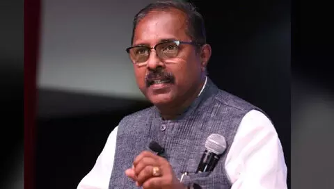 ആരോഗ്യവകുപ്പിനെ പുഴുവരിച്ചു എന്ന് പറഞ്ഞത് ആത്മാർത്ഥമായി, സംവാദത്തിന് ആരോഗ്യമന്ത്രിയെ വെല്ലുവിളിക്കുന്നു ആരോഗ്യവകുപ്പിനെ പുഴുവരിച്ചു എന്ന് പറഞ്ഞത് ആത്മാർത്ഥമായി, സംവാദത്തിന് ആരോഗ്യമന്ത്രിയെ വെല്ലുവിളിക്കുന്നു