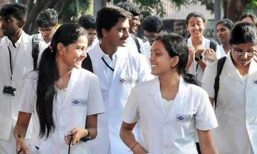 ദരിദ്ര വിദ്യാര്‍ഥികളുടെ സ്വാശ്രയ മെഡിക്കല്‍ പഠനം അവതാളത്തില്‍