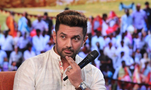 നിതീഷിന് നഷ്ടമുണ്ടായി, എന്നാൽ ചിരാഗിന് നേട്ടമുണ്ടായോ? ഇരിക്കുന്ന കൊമ്പ് മുറിച്ചെന്ന പഴി ബാക്കി