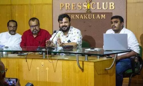 മലയാളികൾക്കായി ഒരു ഒ.ടി.ടി പ്ലാറ്റ്​ഫോം; വി നെക്​സ്​റ്റ്​