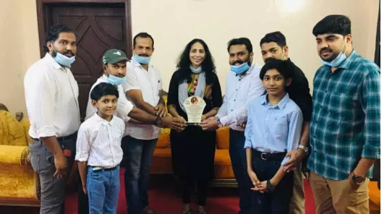 ഷീബ എബ്രഹാമിനെ ആദരിച്ചു ഷീബ എബ്രഹാമിനെ ആദരിച്ചു