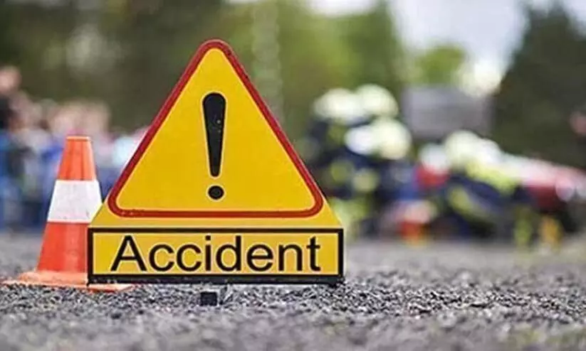 പന്തളത്ത് മൂന്ന് വാഹനങ്ങൾ കൂട്ടിയിടിച്ചു