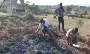 രാജസ്ഥാനിൽ ക്ഷേത്രഭൂമി തർക്കം: പുരോഹിതനെ തീകൊളുത്തി കൊന്നു രാജസ്ഥാനിൽ ക്ഷേത്രഭൂമി തർക്കം: പുരോഹിതനെ തീകൊളുത്തി കൊന്നു