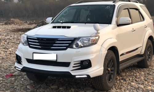 ക​ടം കൊ​ടു​ത്ത കാ​ർ അ​ഞ്ച്​ വ​ർ​ഷ​മാ​യി​ട്ടും തി​രി​കെ ല​ഭി​ച്ചി​ല്ല: സി.​ബി.​ഐ അ​​ന്വേ​ഷ​ണം ആ​വ​ശ്യ​പ്പെ​ട്ട്​ ഹ​ര​ജി