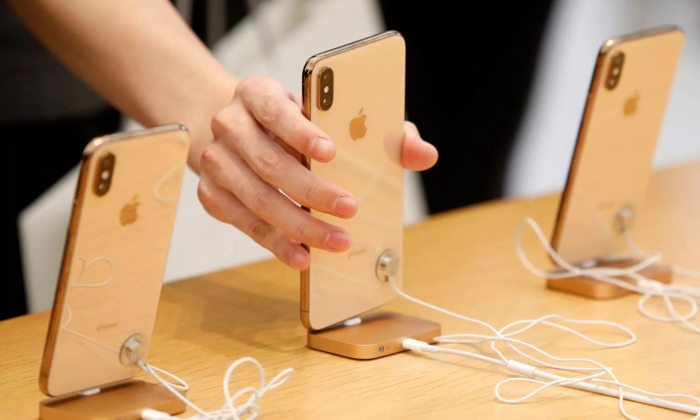 ഐ ഫോൺ 12 ലോഞ്ചിങ്ങിന്​ മു​​േമ്പ വില ചോർന്നു