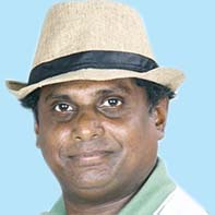 ക​ലാ​കാ​ര​ൻ അപ​ക​ട​ത്തി​ൽ മ​രി​ച്ചു