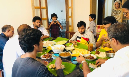 ഉൗണിന്​ ബീഫുണ്ടൊ? അബ്​ദുല്ലക്കുട്ടിയെ ട്രോളി നെറ്റിസൺസ്​; ഉമ്മ കൈക്ക്മുറിക്കുമോയെന്നും ചോദ്യം