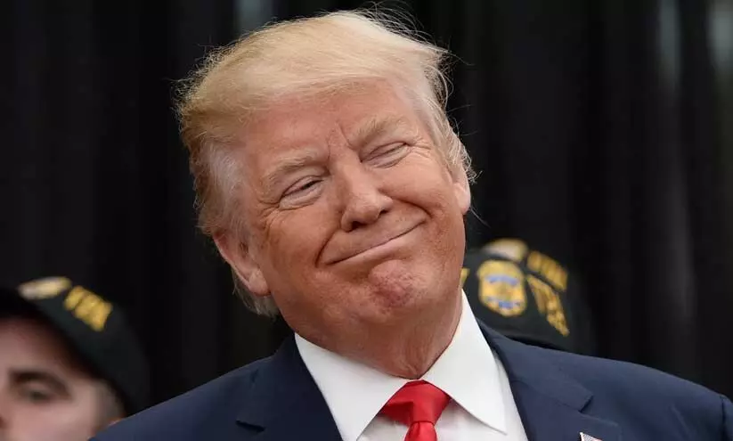 ട്രംപിന് വോട്ട് ചെയ്യണം; ഭീഷണി ഇമെയിലുകൾ വരുന്നുവെന്ന് പരാതി ട്രംപിന് വോട്ട് ചെയ്യണം; ഭീഷണി ഇമെയിലുകൾ വരുന്നുവെന്ന് പരാതി