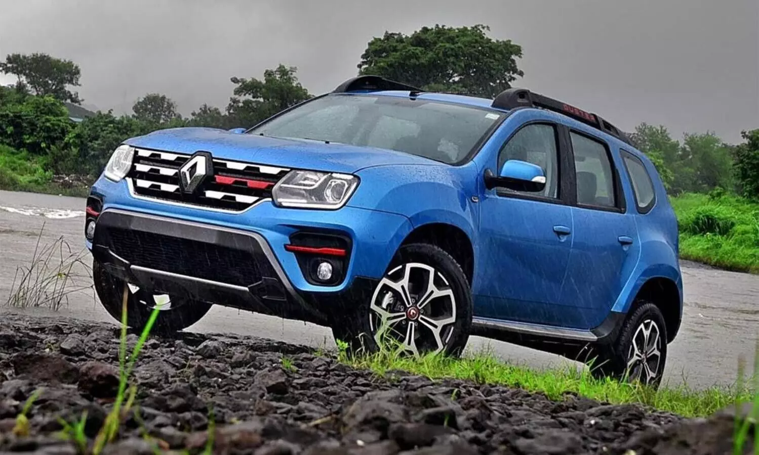 പുത്തൻ ഡസ്​റ്ററിന്​ ഒരു ലക്ഷം രൂപ കുറച്ച്​ റെനോ; ക്വിഡിനും ട്രൈബറിനും ഇളവുകൾ