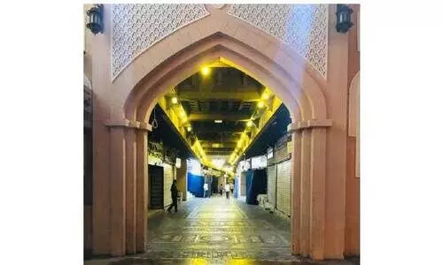 മത്ര സൂഖിലെ സ്​ഥാപനങ്ങളുടെ  പ്രവൃത്തിസമയത്തിൽ മാറ്റം